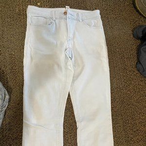 Light blue capris jeans